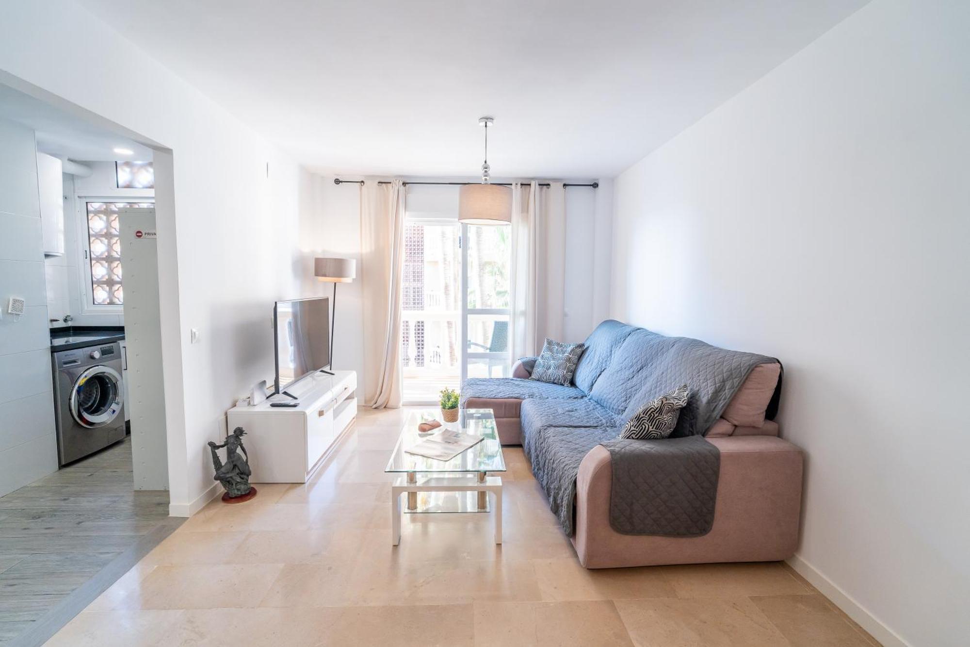 Casa Playa Guadalmar, Beautiful Apartment In Front Of The Sea, Wifi, Ac, Smart Tv, Private Parking Málaga Exterior foto